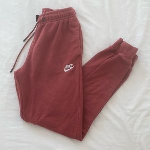 XS nike red women’s sweatpants